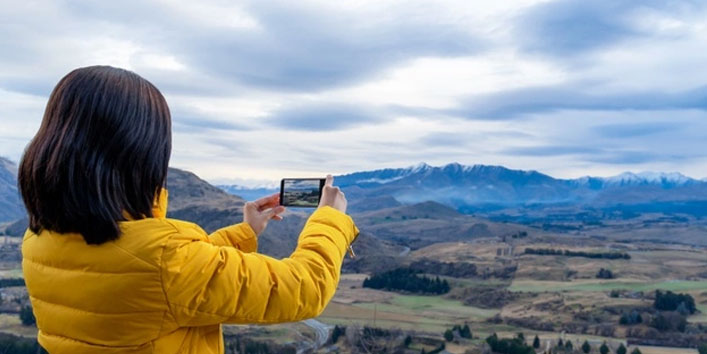 Click-yourself-in-five-interesting-places